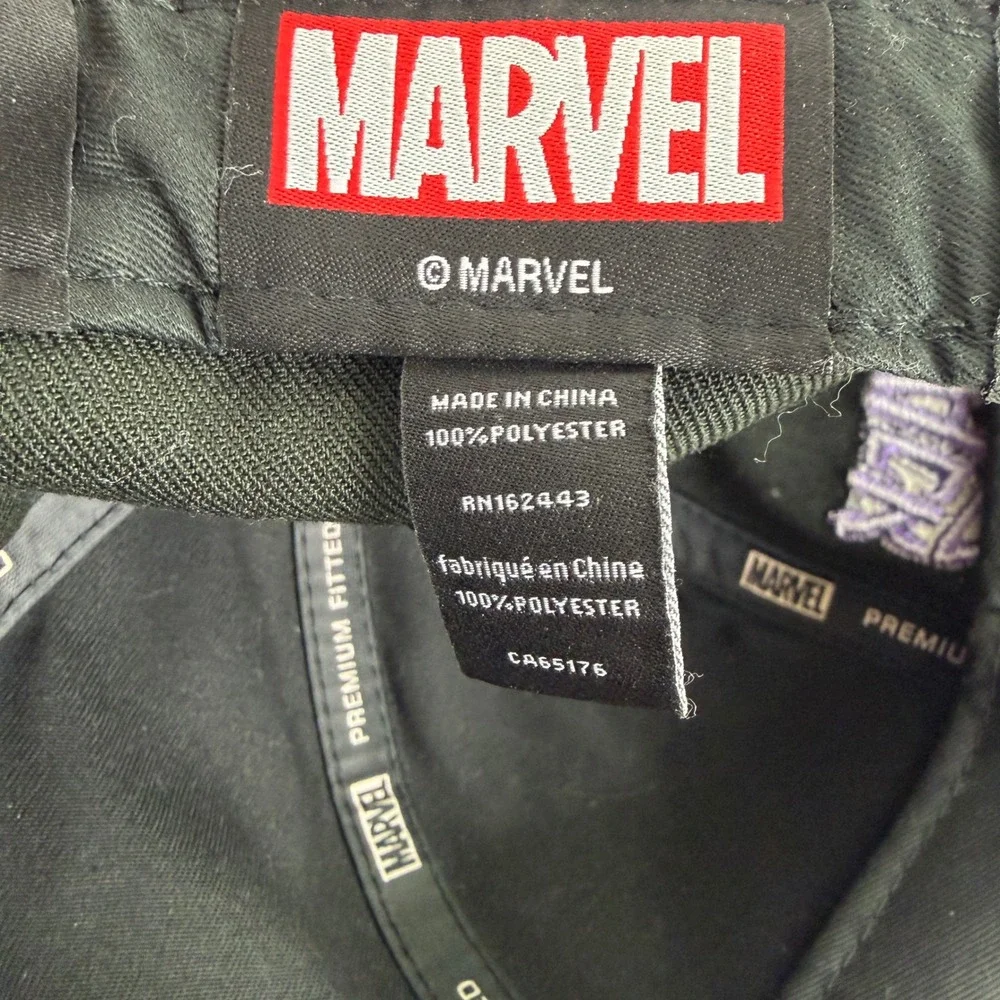 Marvel Black Panther Lids Exclusive‎ Fitted Hat 7 1/4 Black Metal Emblem Purple